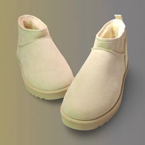 Cream Vegan Suede Ankle Boots sz8.5 US Winter Cozy Cottagecore Mushroomcore Cute